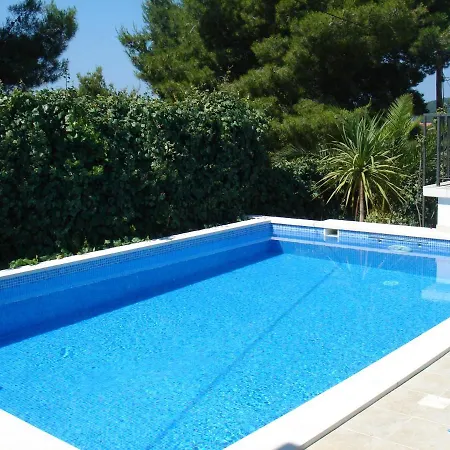 Julia * Milna (Brac)